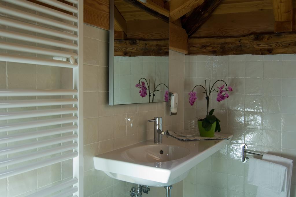 Locanda Tana De 'L Ors Val di Zoldo Quarto foto